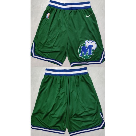 Men's Dallas Mavericks Green Shorts (Run Small)